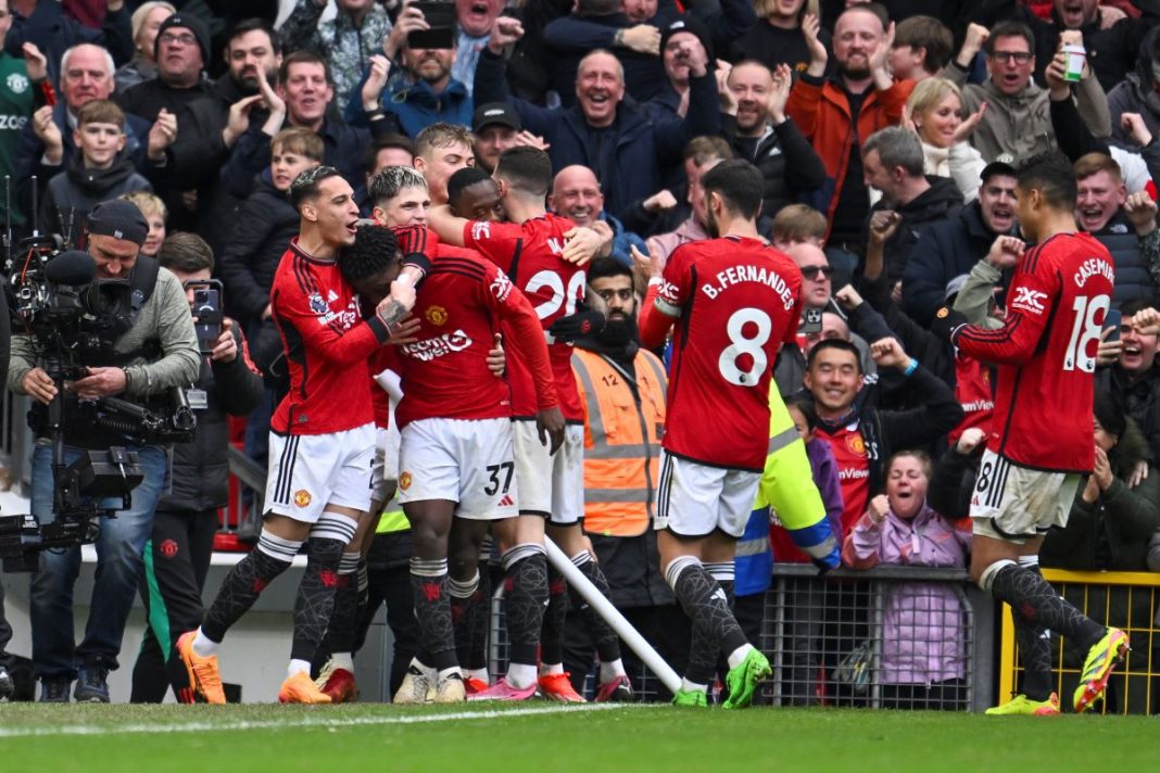 Radość piłkarzy Manchesteru United.