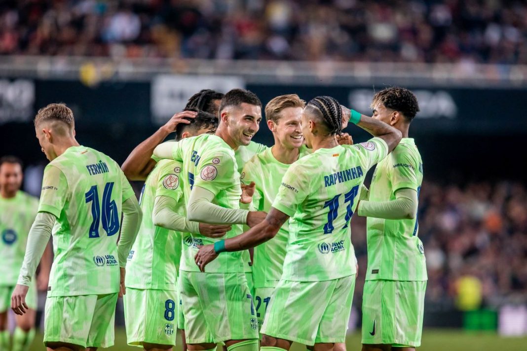 laspalmas-barcelona-typy-kursy-bonus Radość piłkarzy FC Barcelony.