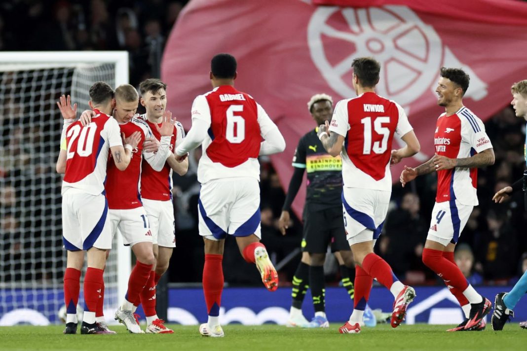 Radość piłkarzy Arsenalu.