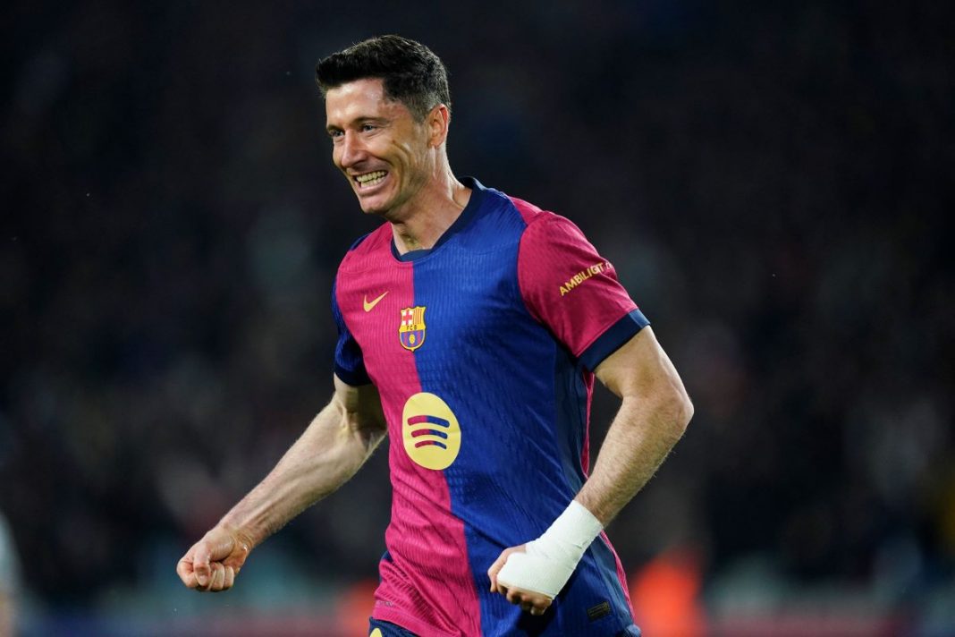 Radość Roberta Lewandowskiego po golu.