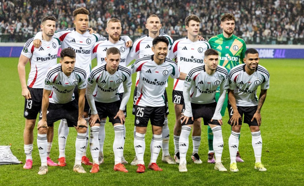 Piłkarze Legii Warszawa przed meczem.