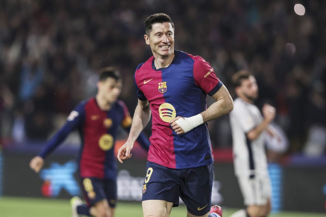 Radość Roberta Lewandowskiego po golu.