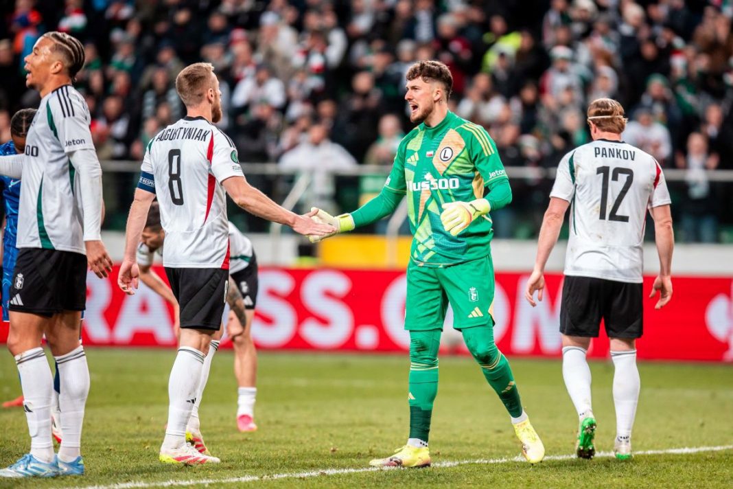 Piłkarze Legii w meczu przeciwko Chelsea.