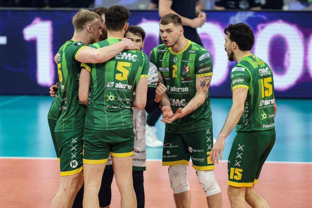 Radość siatkarzy Aluron CMC Warty Zawiercie.