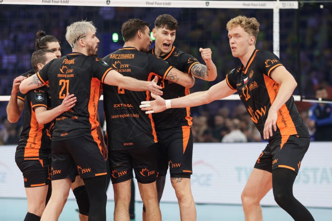 Radość siatkarzy Jastrzębskiego Węgla.