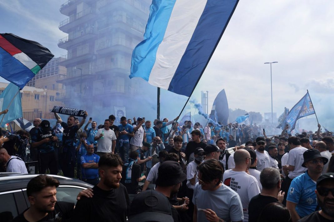 Radość kibiców Napoli.