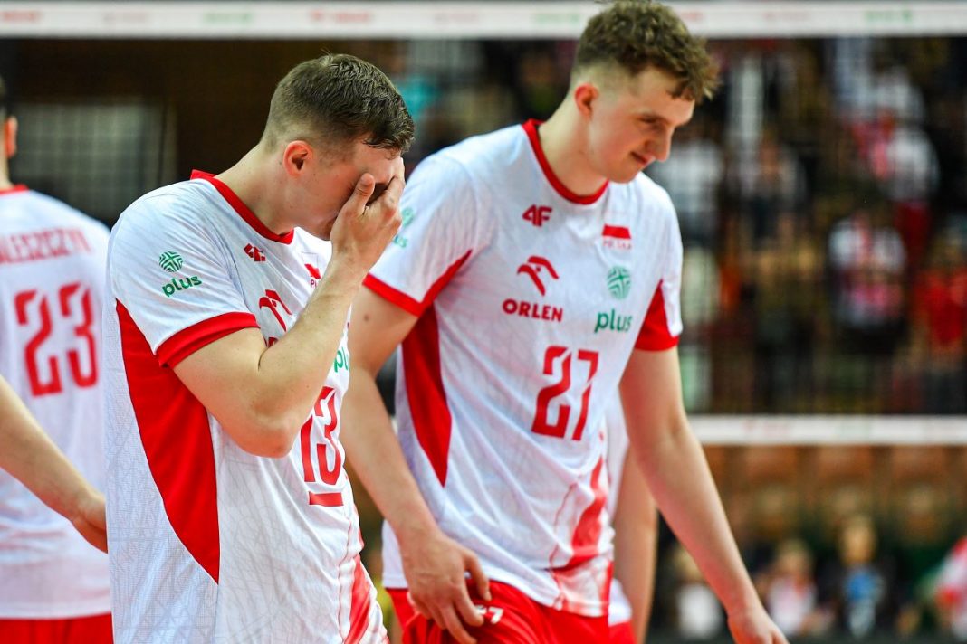 Rafał Szymura w trakcie meczu reprezentacji Polski.