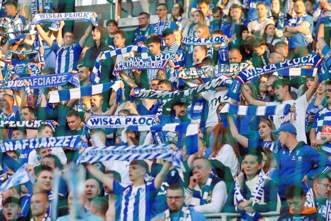 Kibice Wisły Płock.