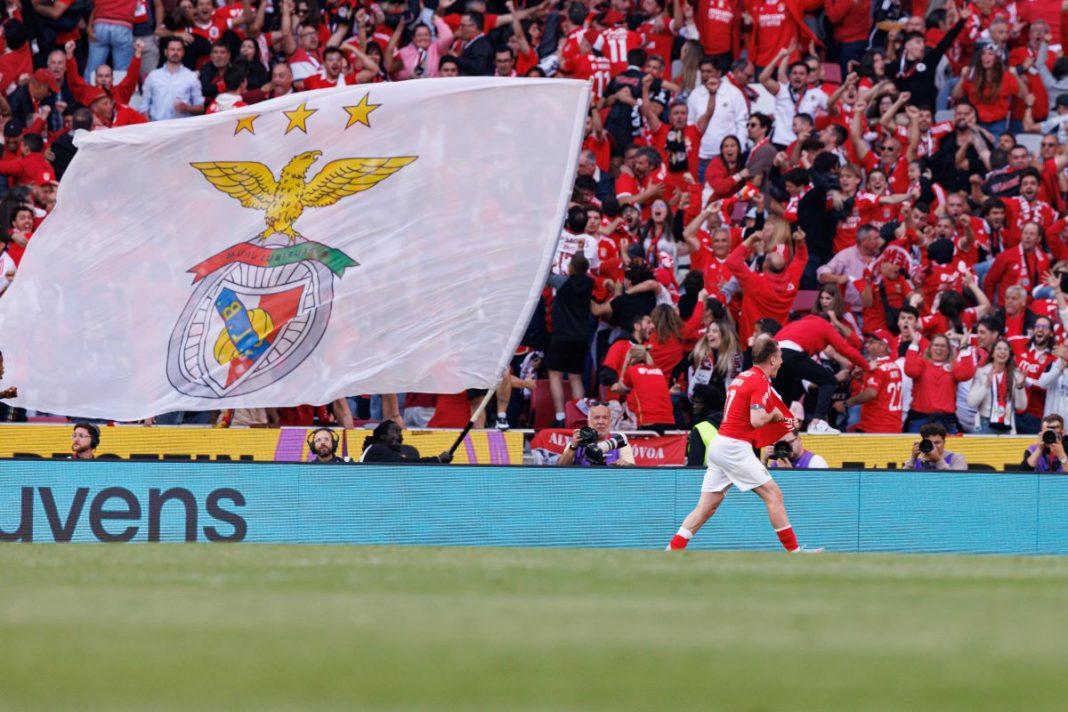 Kibice Benfiki Lizbona.