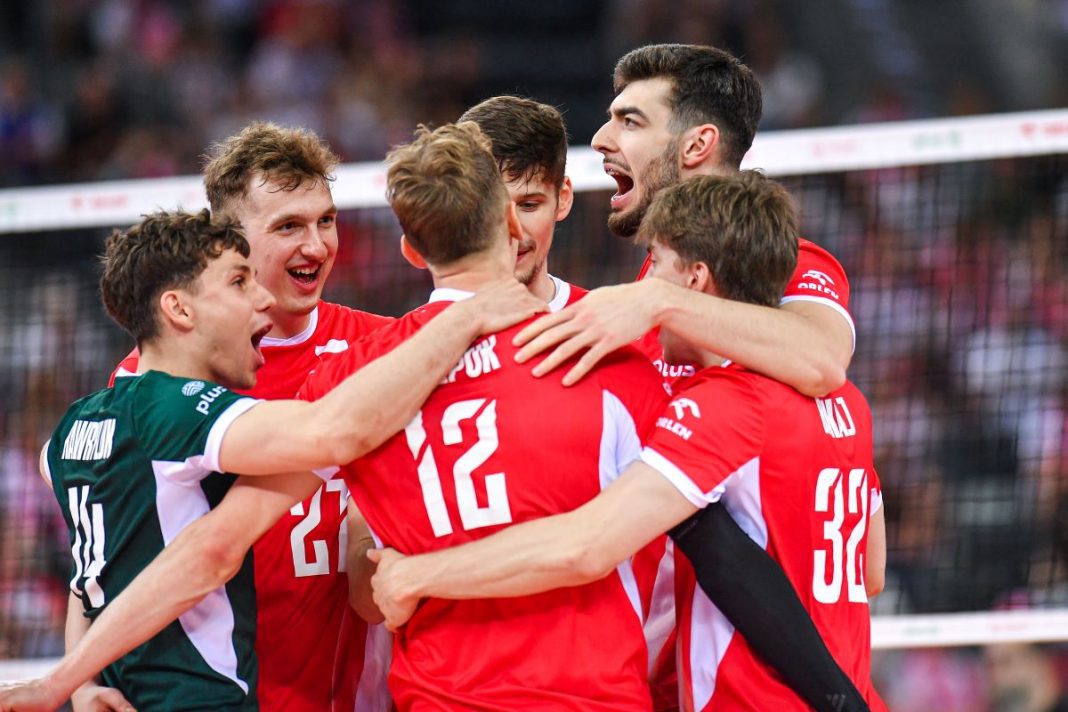 polska-holandia-liga-narodow-siatkowka Radość siatkarzy reprezentacji Polski.