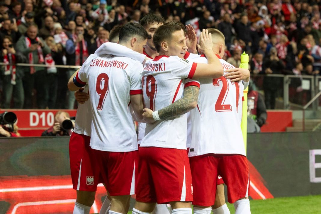 Radość piłkarzy reprezentacji Polski.