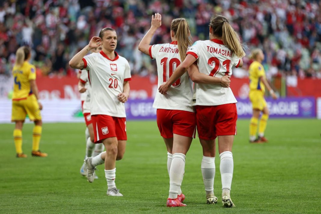 polska-rumunia-liga-narodow-kobiet Radość Polek po golu w meczu z Rumunkami.