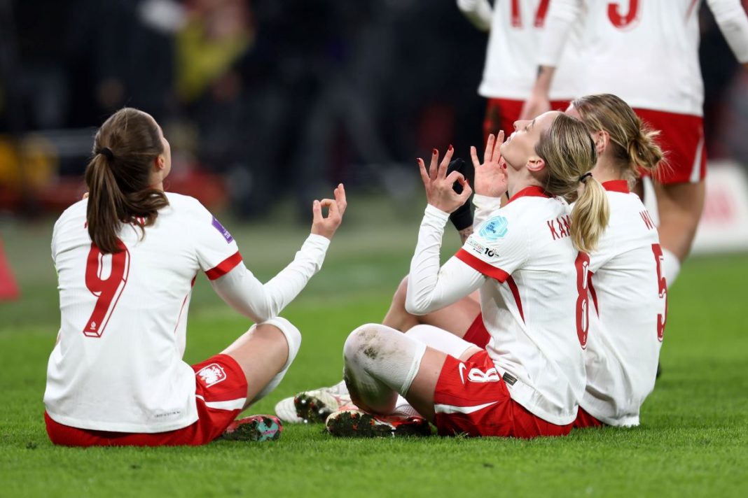 Radość piłkarek reprezentacji Polski.