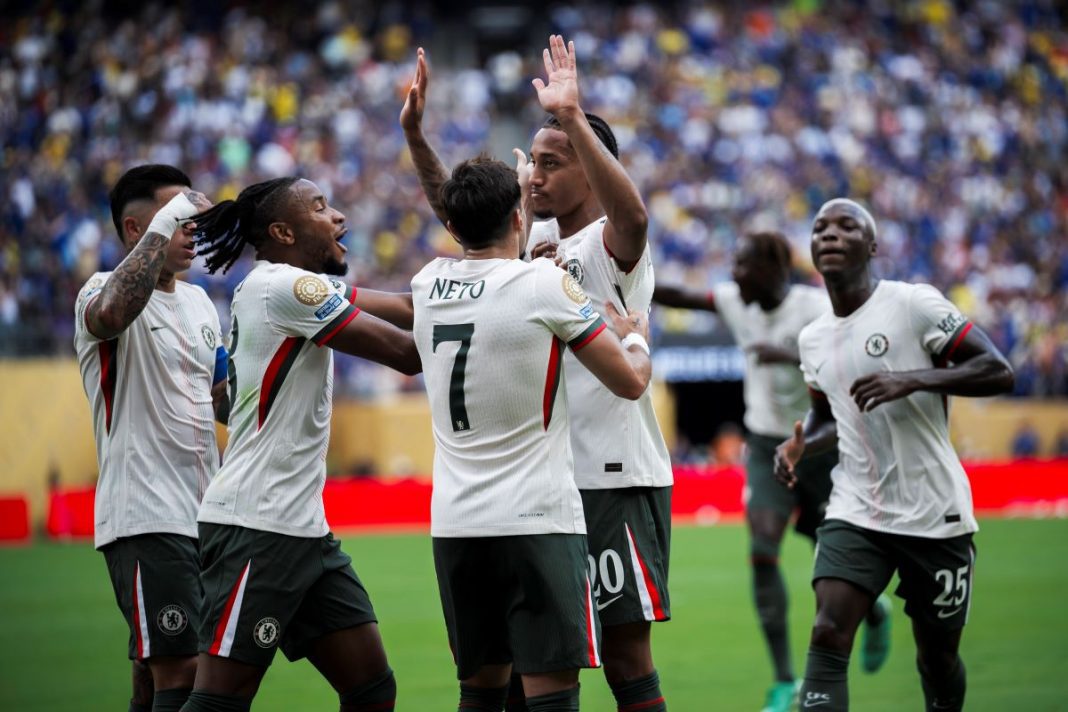 Radość piłkarzy Chelsea.