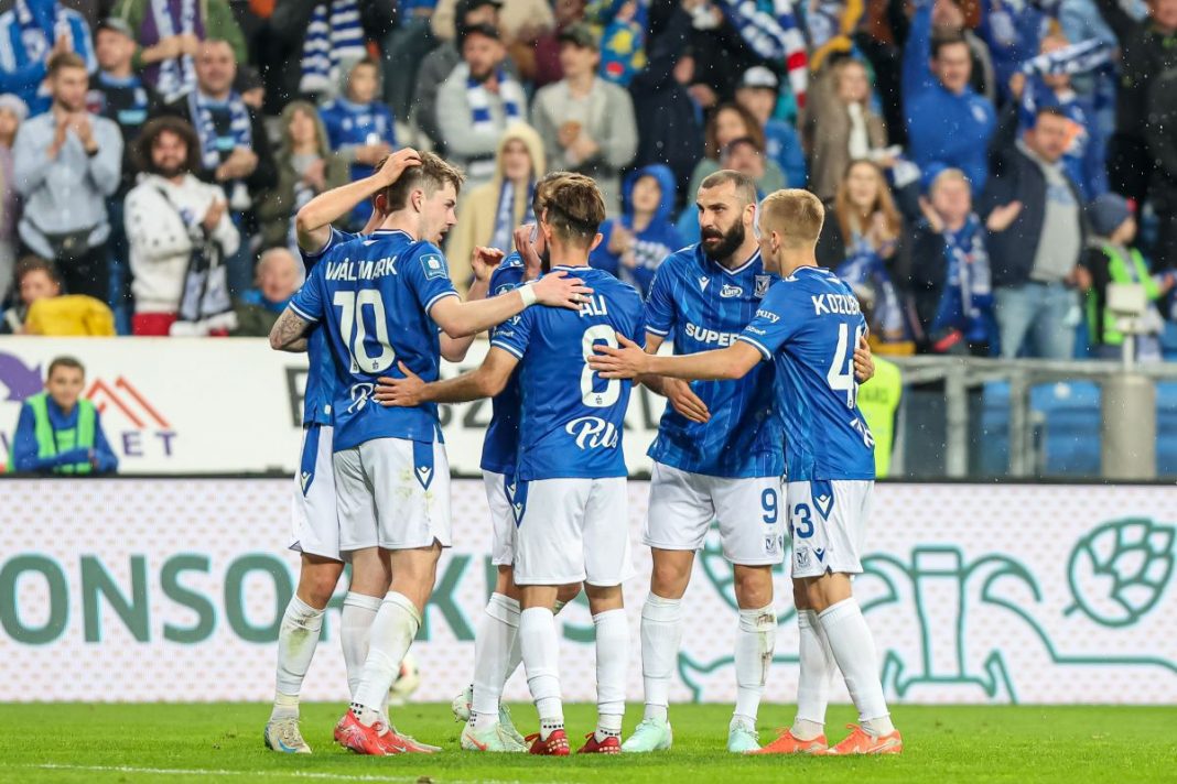 Radość piłkarzy Lecha Poznań.