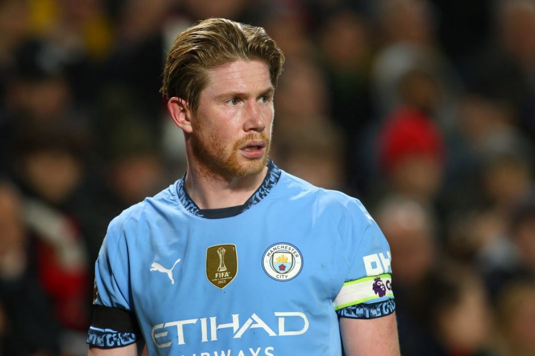 Kevin De Bruyne w koszulce Manchesteru City.