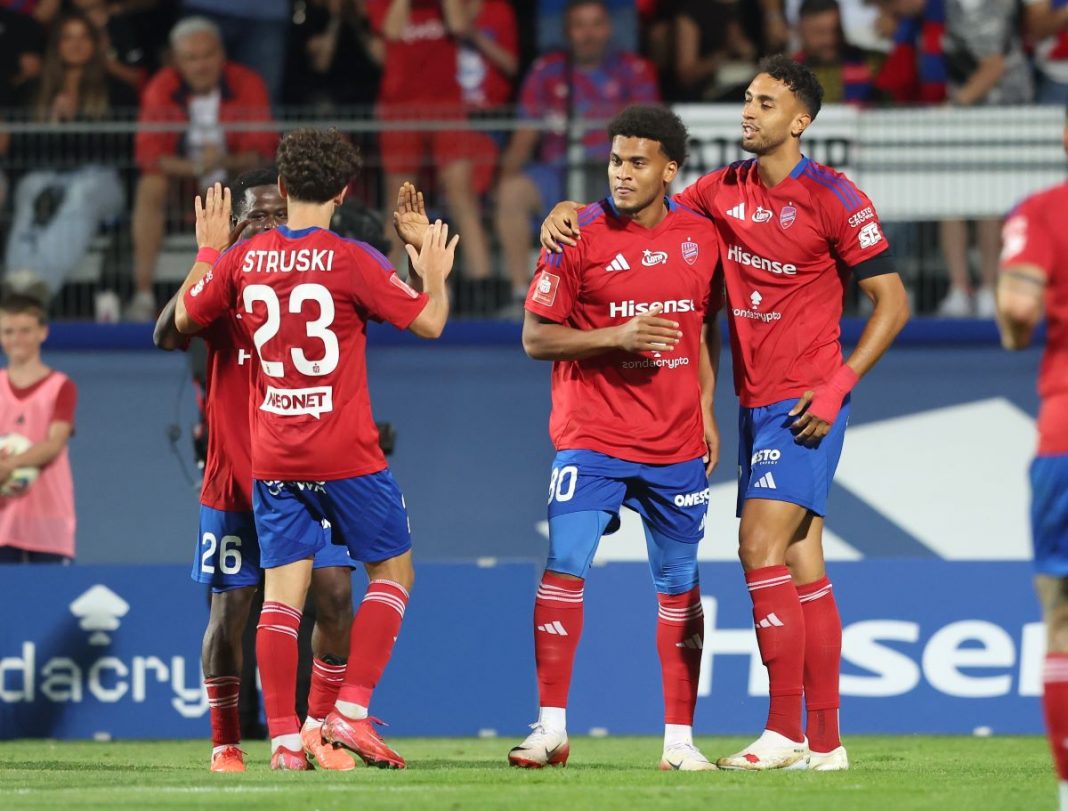 Radość piłkarzy Rakowa Częstochowa po strzeleniu gola.