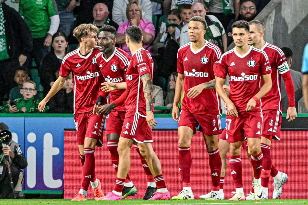 Radość piłkarzy Legii Warszawa.