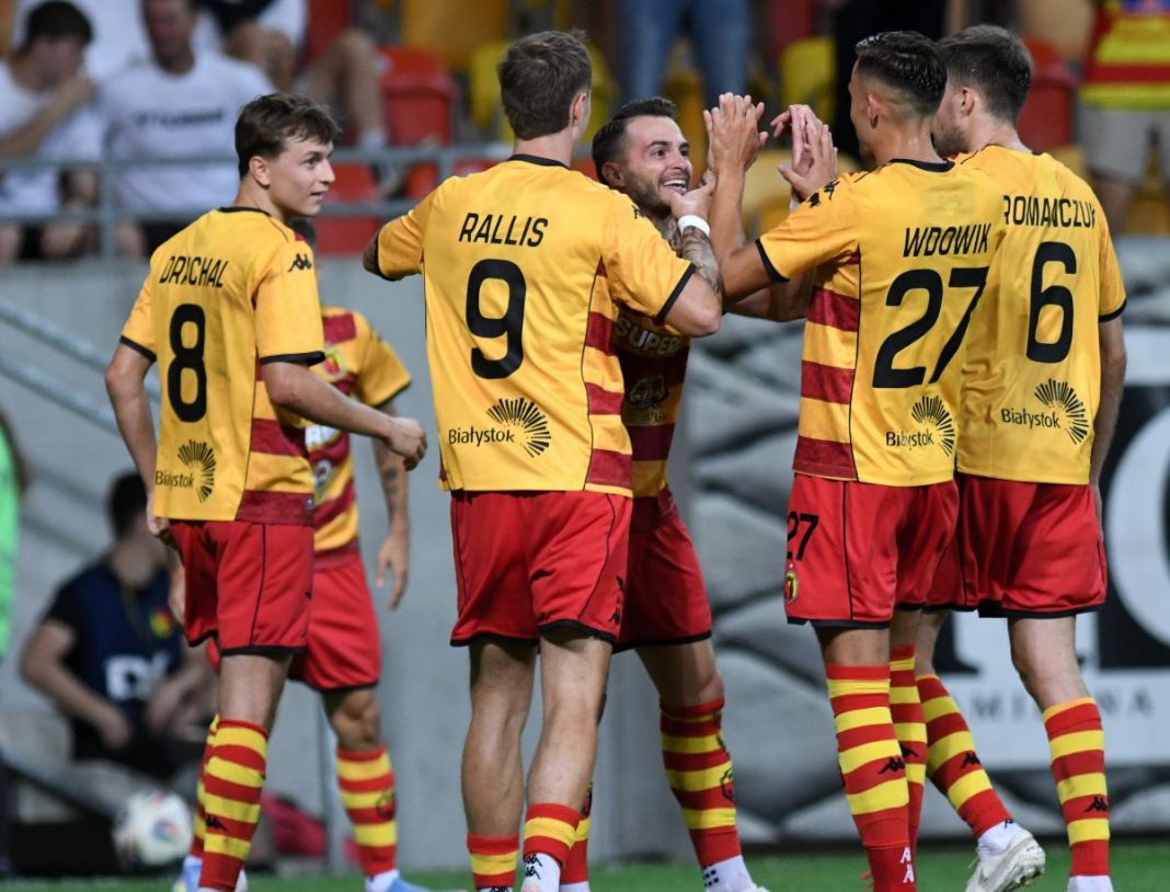 Radość piłkarzy Jagiellonii Białystok.