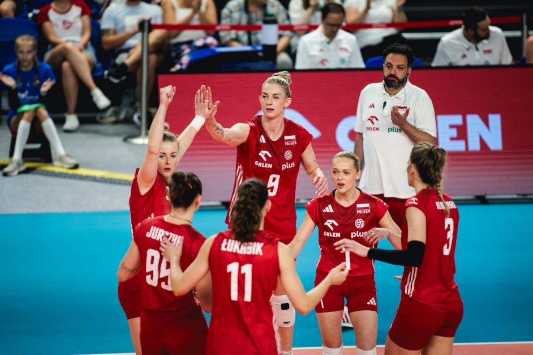 Radość siatkarek reprezentacji Polski.