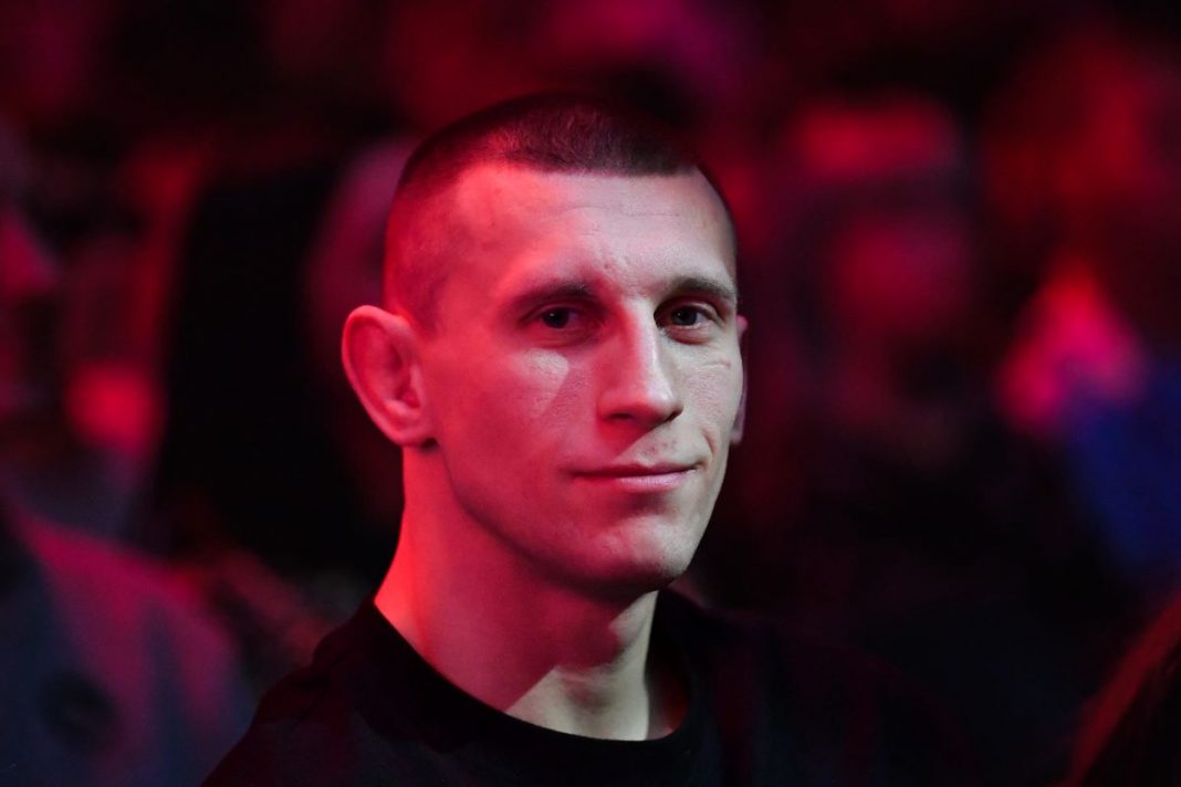 Robert Ruchała na zbliżeniu.