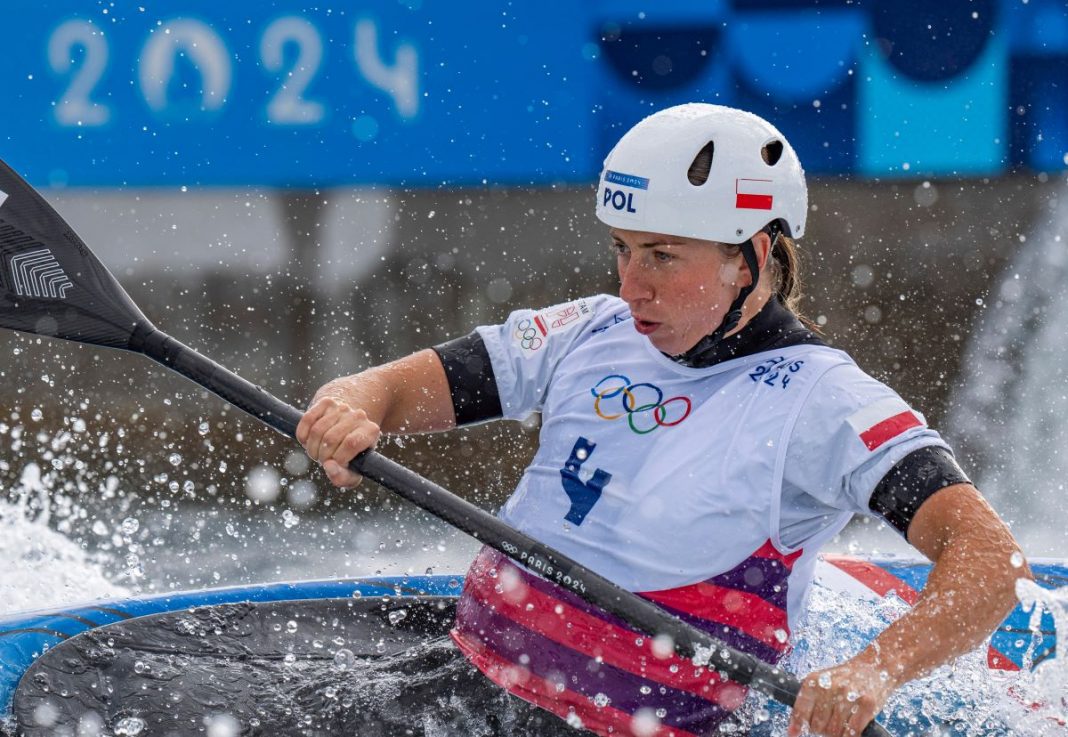 Klaudia Zwolińska w trakcie rywalizacji na igrzyskach w Paryżu.