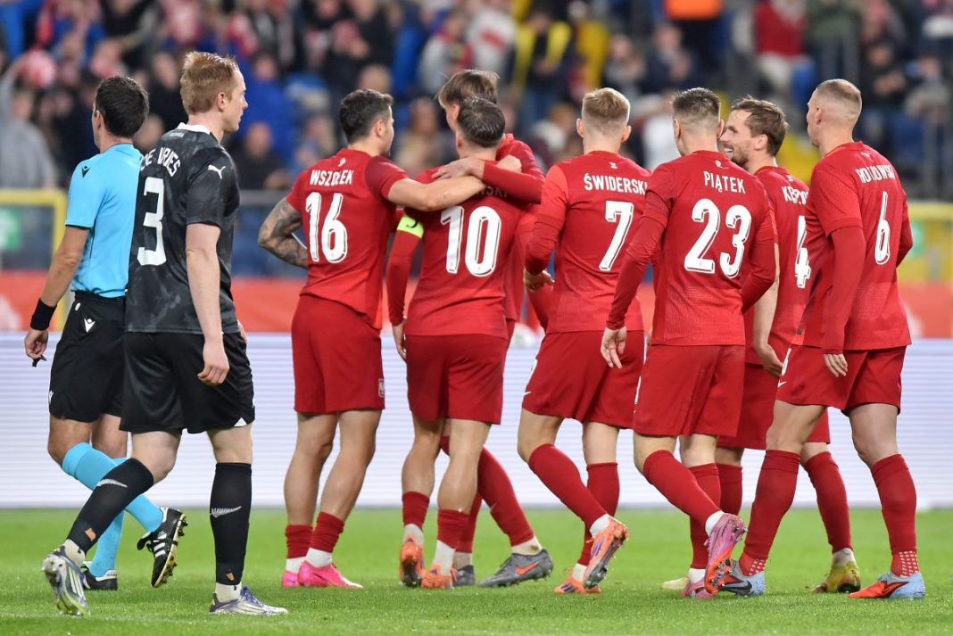 Radość piłkarzy reprezentacji Polski.