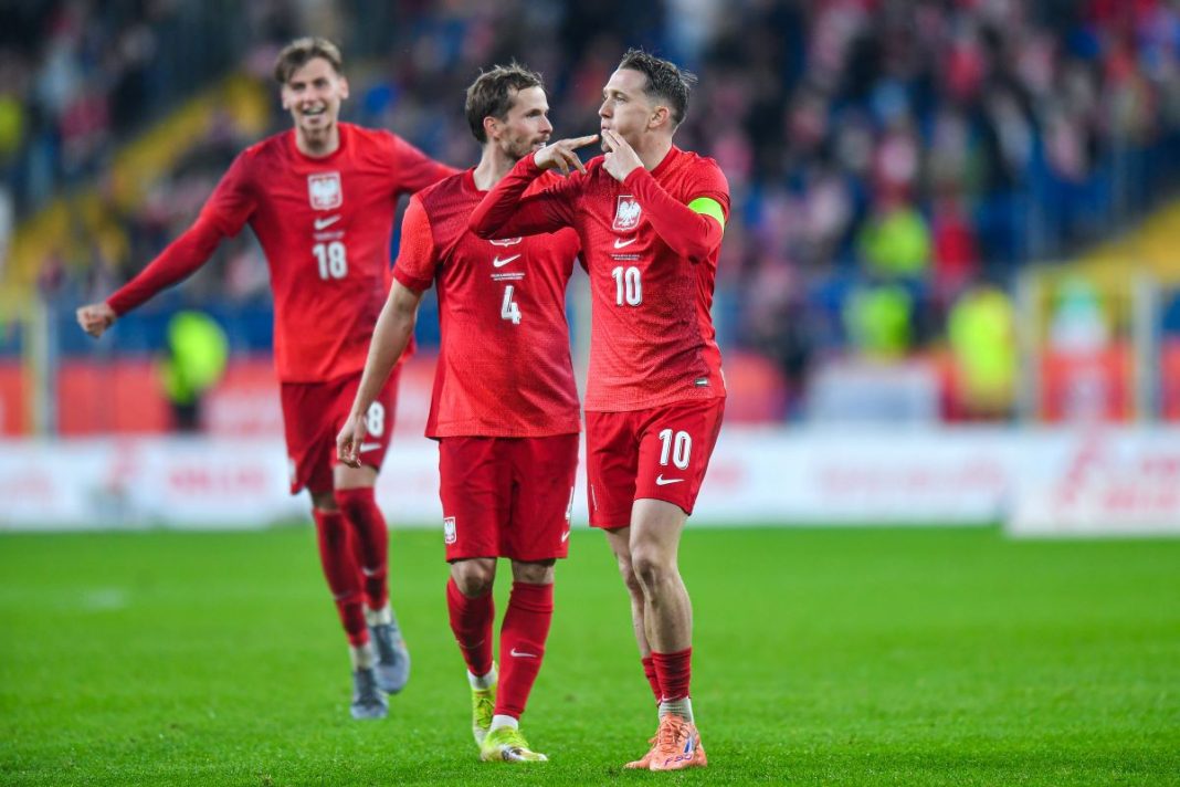 Piotr Zieliński - radość po golu z Nową Zelandią.