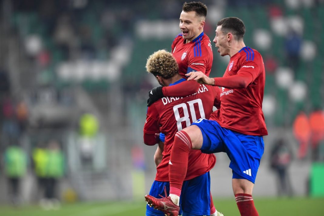 Radość piłkarzy Rakowa Częstochowa.