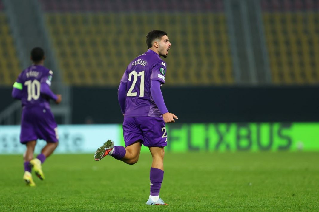 Radość Sergio Lozano po strzeleniu gola.