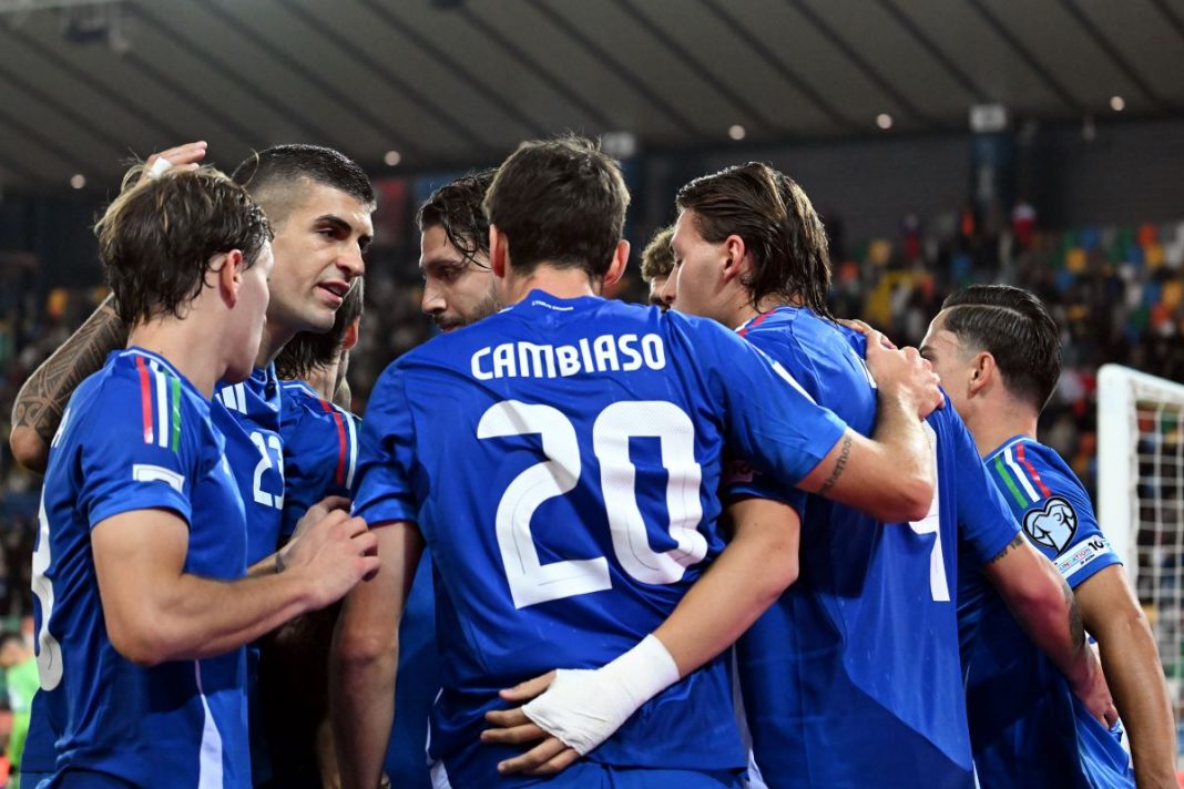 Radość piłkarzy reprezentacji Włoch.