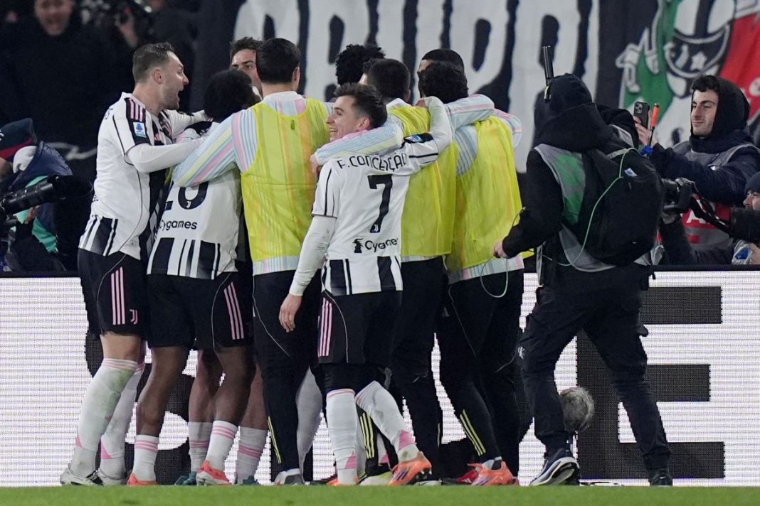 Radość piłkarzy Juventusu.
