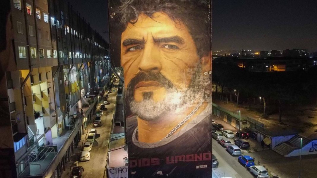Mural na cześć Diego Maradony w Neapolu.