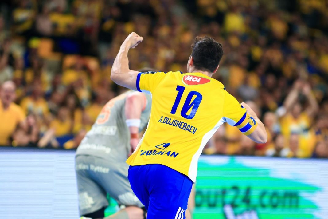 Radość Alexa Duszejbajewa.