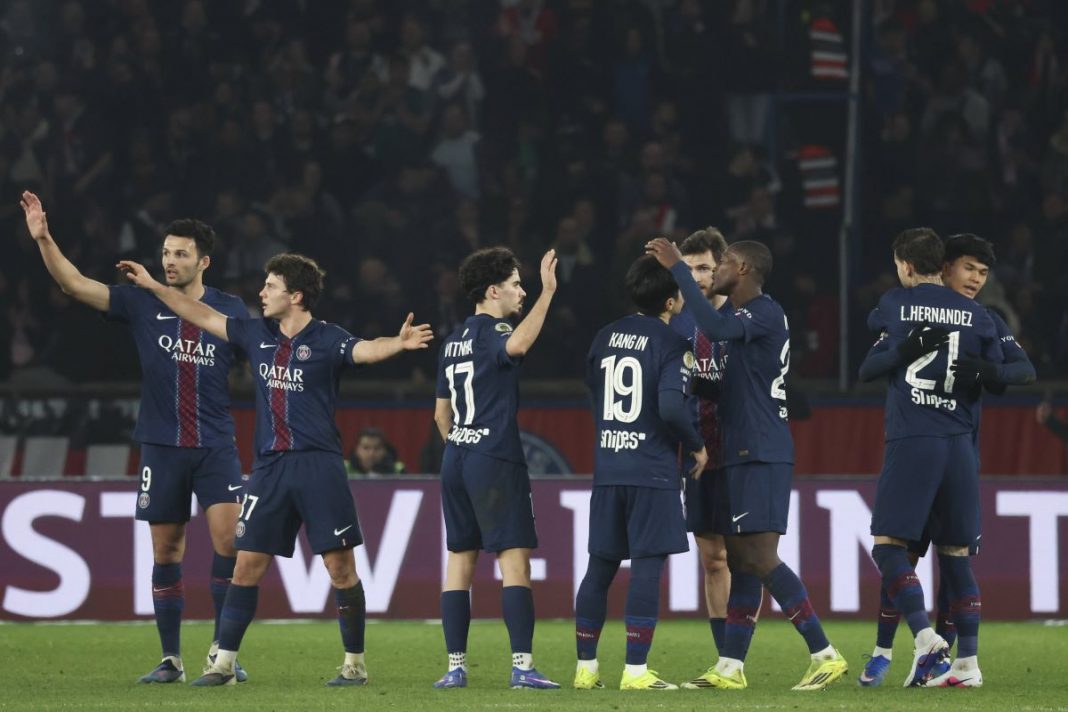 Radość piłkarzy PSG.