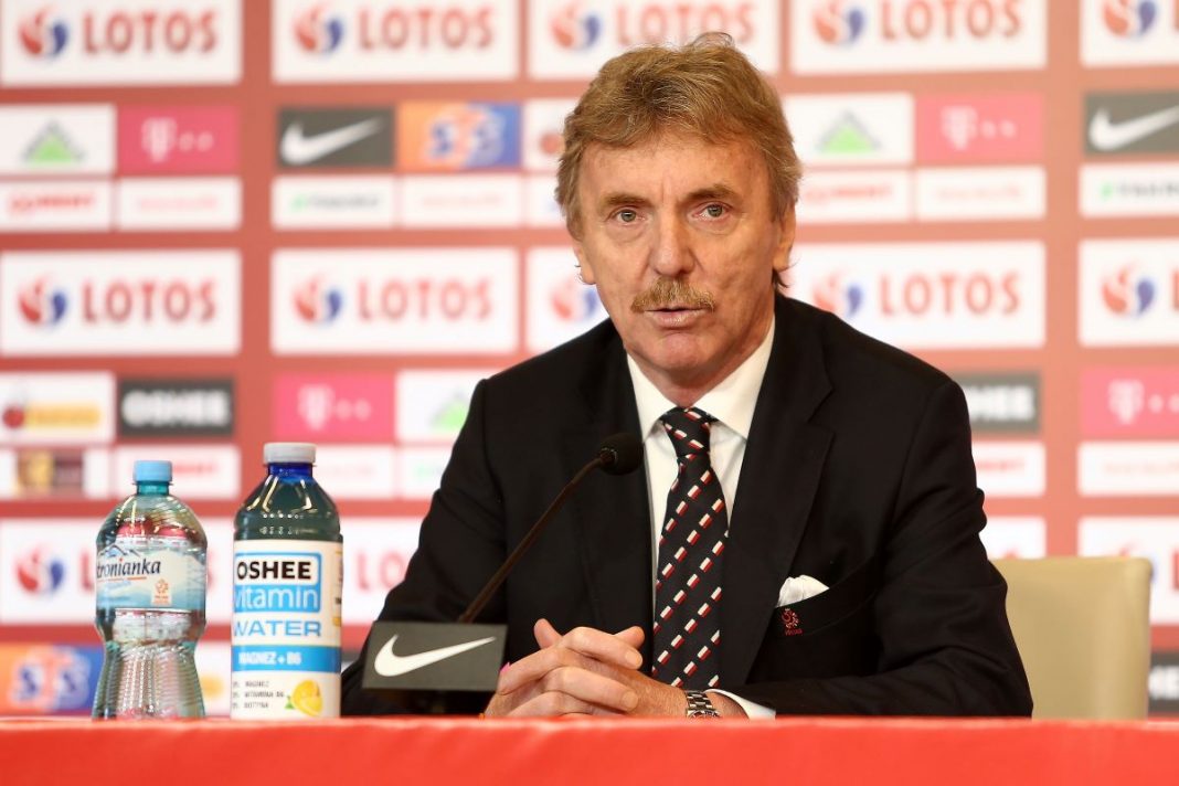 Zbigniew Boniek na konferencji prasowej jako działacz PZPN.