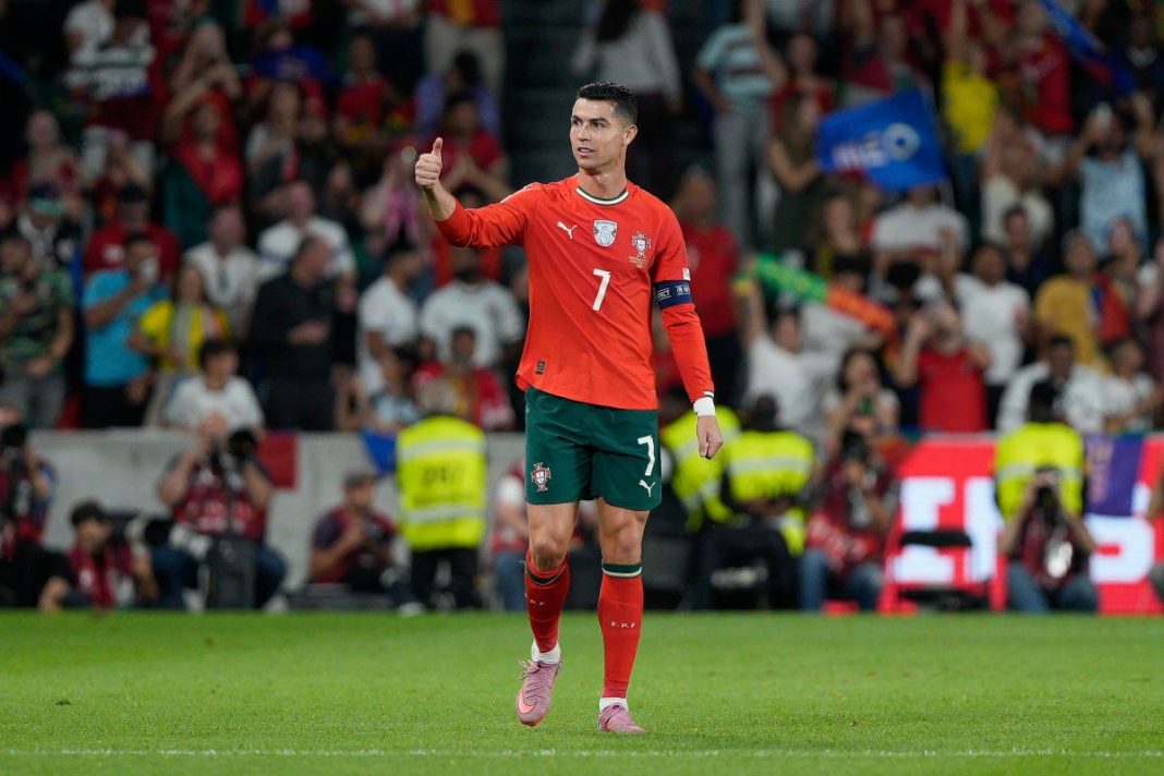 Cristiano Ronaldo w barwach reprezentacji Portugalii.