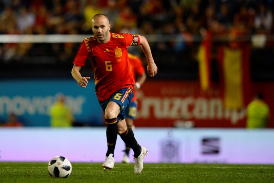 Andres Iniesta w reprezentacji Hiszpanii.