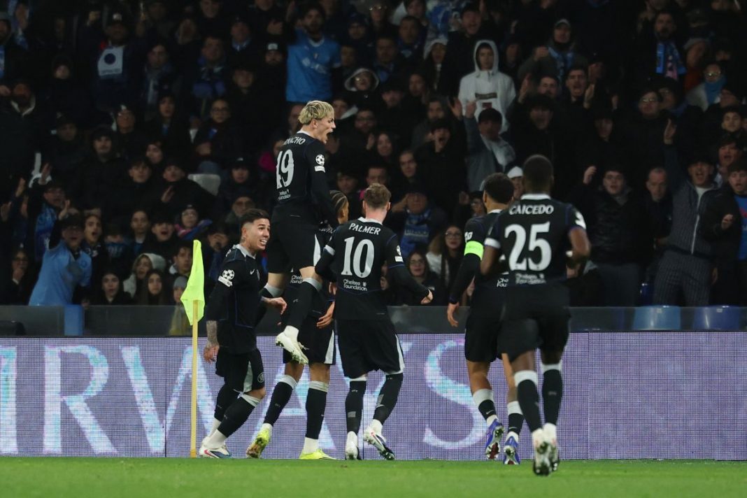 Radość piłkarzy Chelsea.
