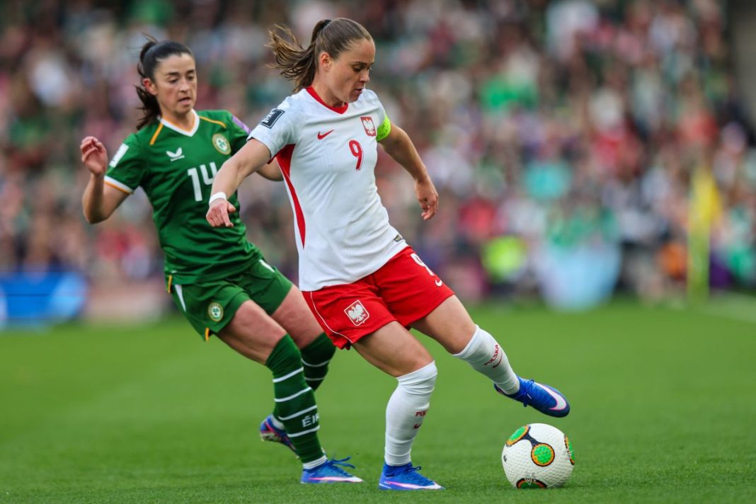 Ewa Pajor w meczu przeciwko Irlandkom.