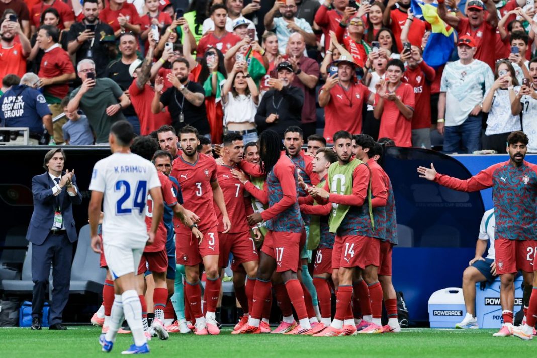 Radość piłkarzy reprezentacji Portugalii.