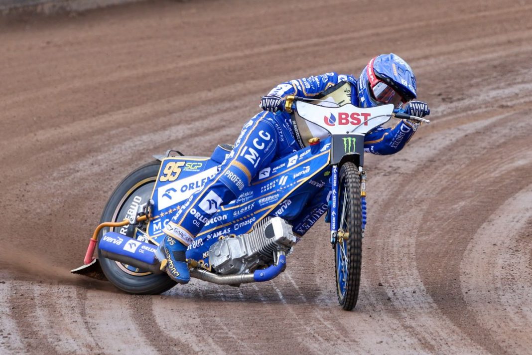 Bartosz Zmarzlik w trakcie GP Szwecji.