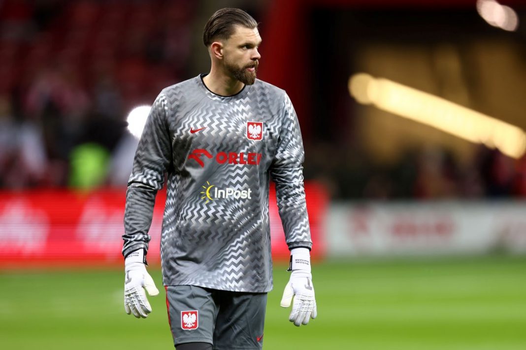 Bartłomiej Drągowski na rozrzewce w reprezentacji Polski.
