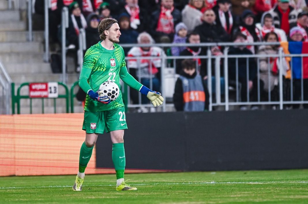 Sławomir Abramowicz w bluzie reprezentacji U-21.