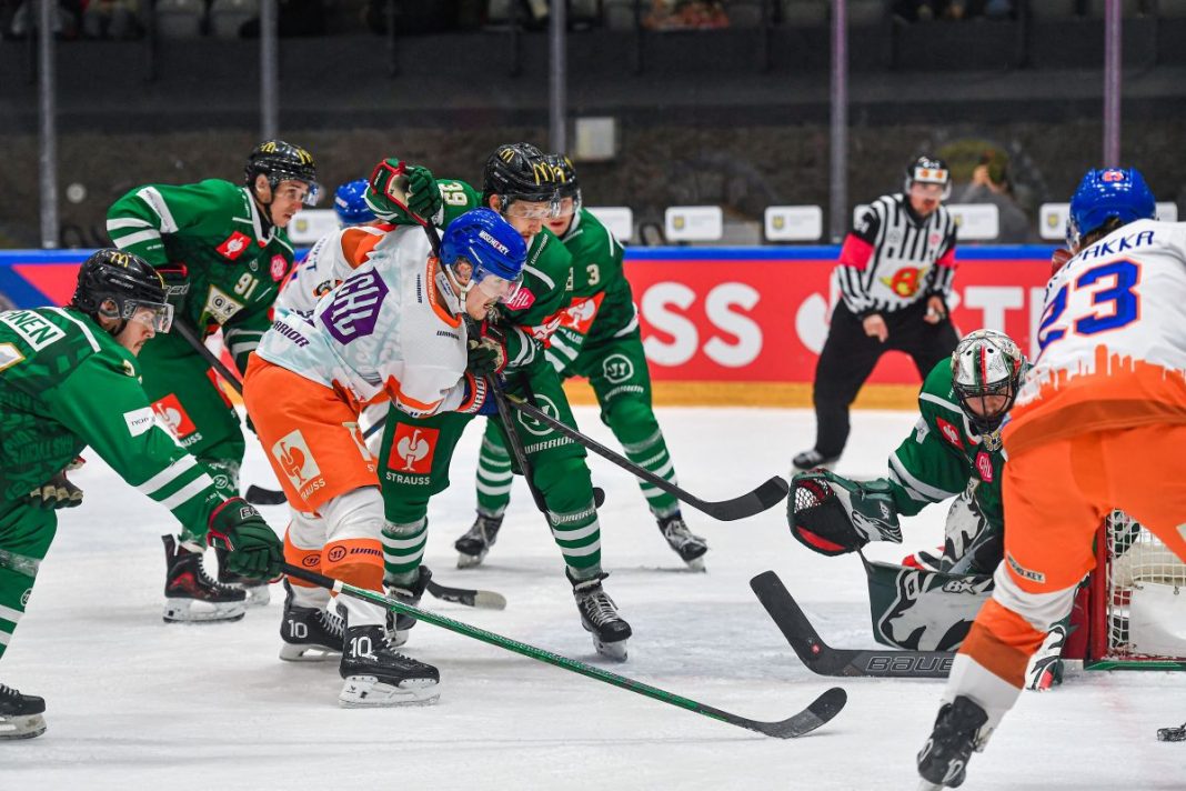 Mecz hokejowy GKS Tychy - Tappara Tampere.