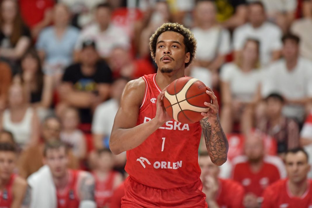 Jeremy Sochan w barwach reprezentacji Polski.